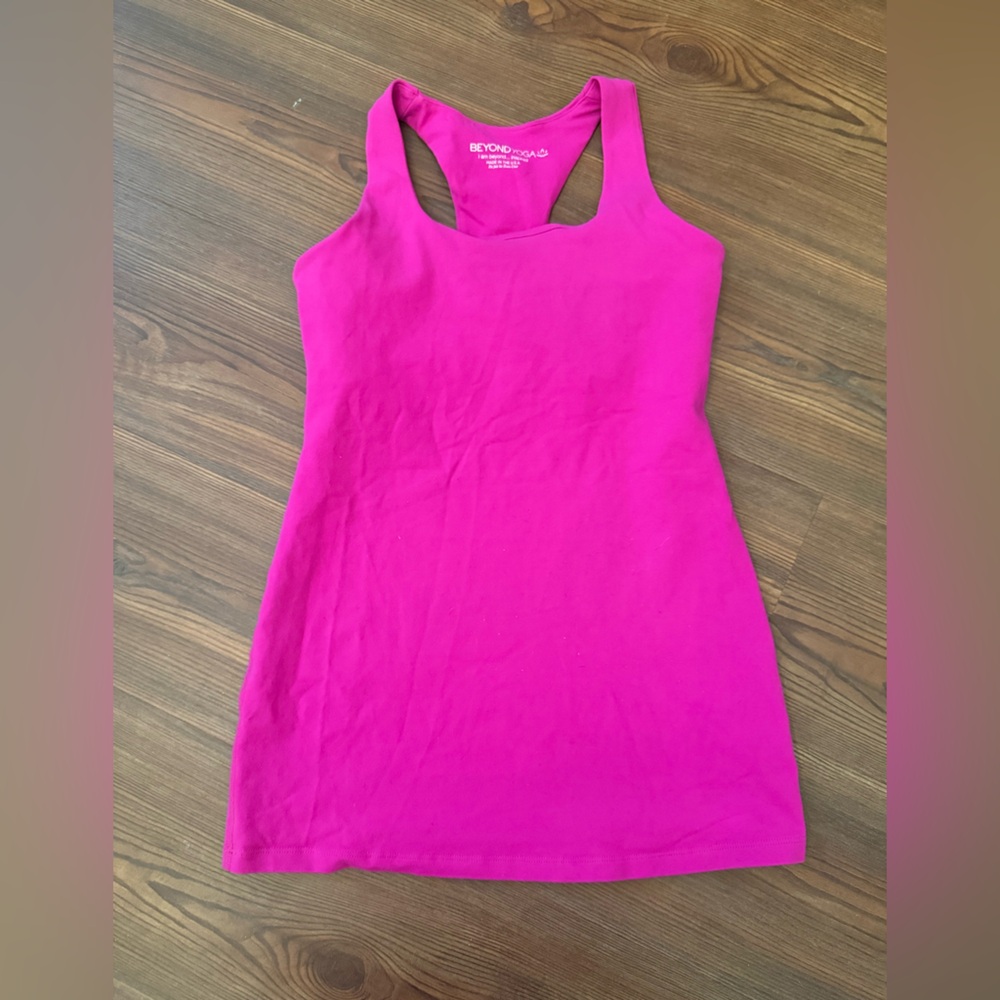 Beyond Yoga Fuchsia Tank Top